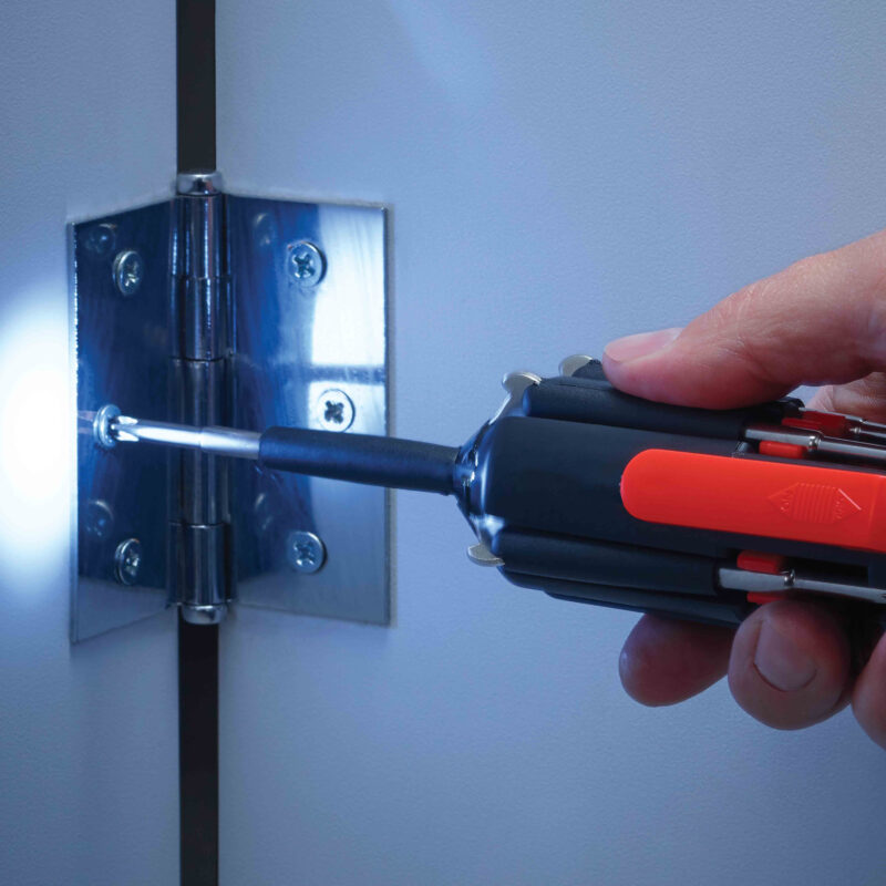 8 Screwdrivers in 1 Tool with Worklight and Flashlight