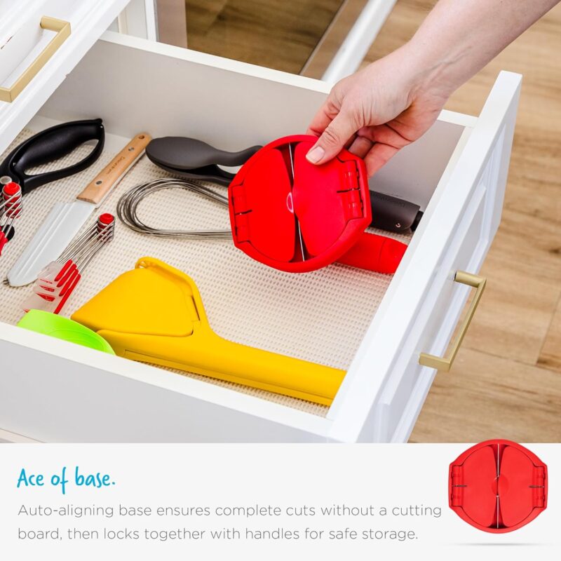 Fold-Flat Apple Corer
